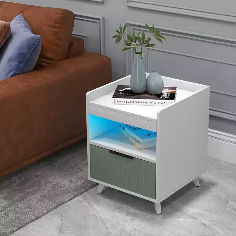 Table de chevet moderne avec éclairage LED, compartiment ouvert et tiroir