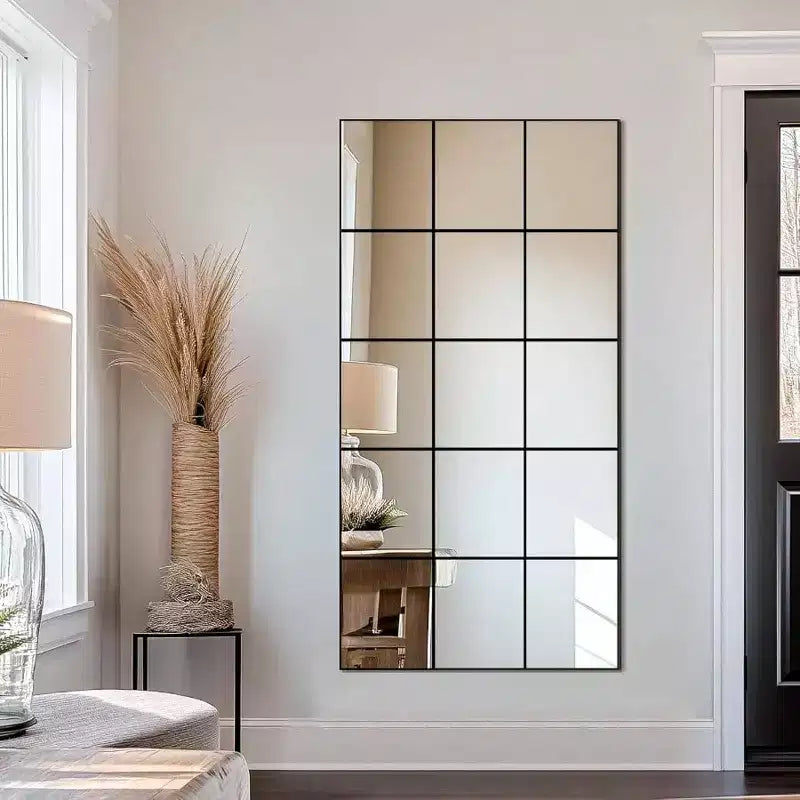 Miroir mural à cadre en métal noir de 28 pouces x 55 pouces pour chambre, salon et entrée, décoratif, style fenêtre à carreaux, à fixer au mur