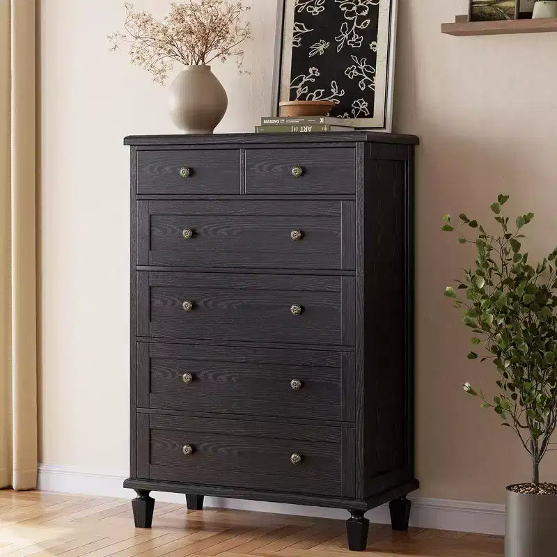 Kommode mit 6 Schubladen für das Schlafzimmer, Vintage-Schubladenkommode mit geschnitzten Griffen, 47H schmaler Nachttisch, Kommode aus Holz mit Organizer für den Eingangsbereich, Hellbraun