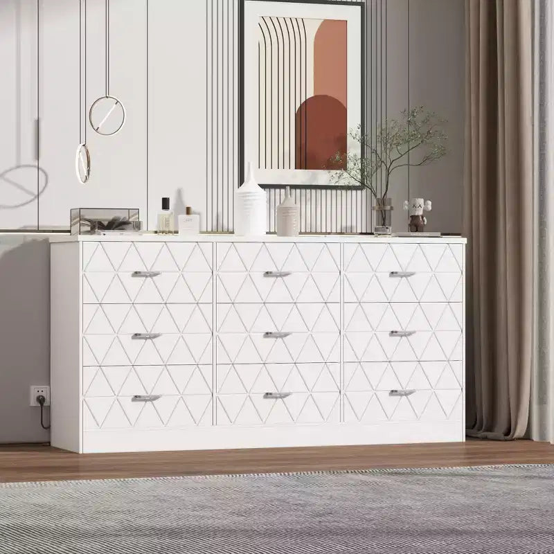 Kommode mit 9 Schubladen, lange Kommode fürs Schlafzimmer, großer moderner Stauraum, Schubladen-Organizer aus Holz mit Metallgriffen für Schlafzimmer und Wohnzimmer